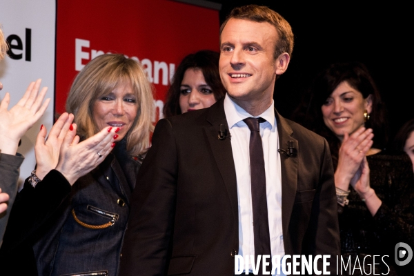 Emmanuel Macron au Théâtre Antoine pour la journée de la femme