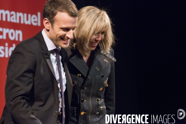 Emmanuel Macron au Théâtre Antoine pour la journée de la femme