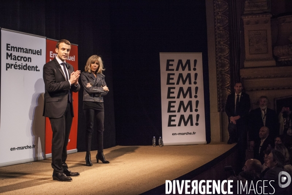 Emmanuel Macron au Théâtre Antoine pour la journée de la femme
