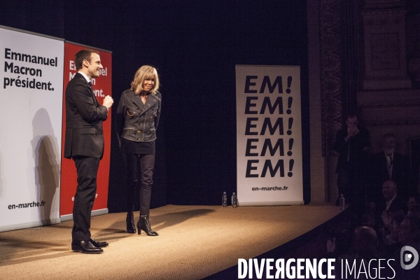 Emmanuel Macron au Théâtre Antoine pour la journée de la femme