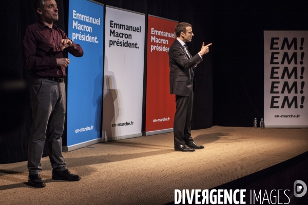 Emmanuel Macron au Théâtre Antoine pour la journée de la femme