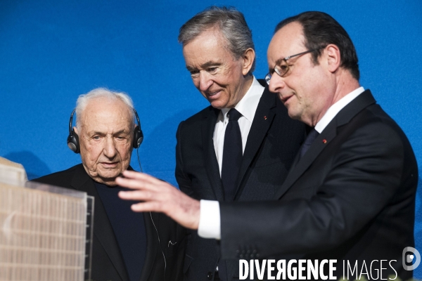 Dévoilement de la maquette de La Maison LVMH / Arts - Talents - Patrimoine, par son architecte Franck GEHRY, et Bernard ARNAULT en présence de François HOLLANDE au jardin d acclimatation.