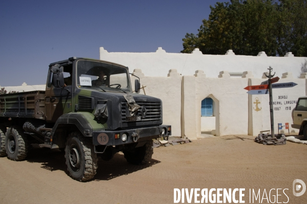 Opération BARKHANE : Base opérationnelle avancée de FAYA-LARGEAU (Tchad)