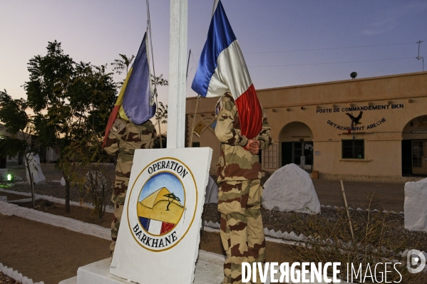 Opération BARKHANE : Base opérationnelle avancée de FAYA-LARGEAU (Tchad)