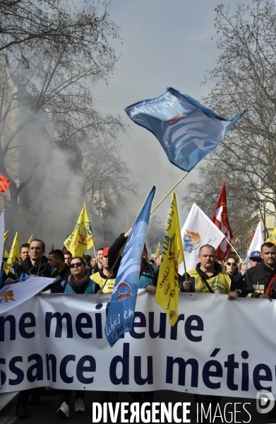 Manifestation nationale des pompiers à Paris. Firemen in Paris.
