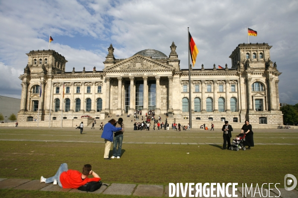 BERLIN capitale de l Allemagne réunifiée