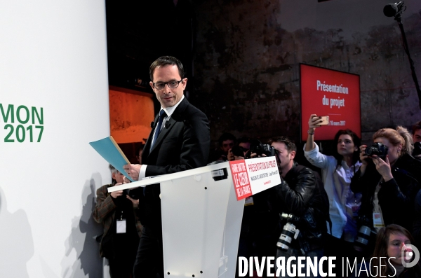 Benoit Hamon presente son projet présidentiel