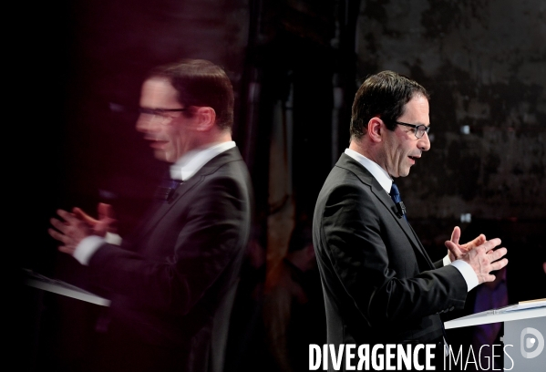 Benoit Hamon presente son projet présidentiel