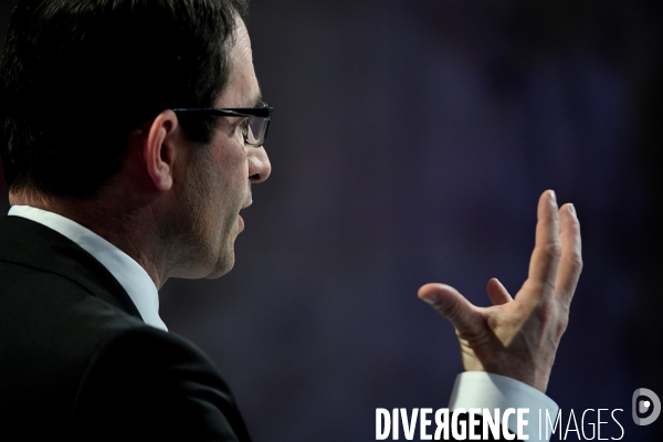 Benoit Hamon presente son projet présidentiel
