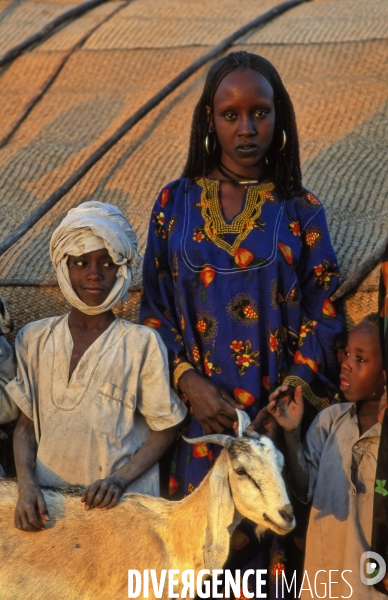 TCHAD : Tribus autour du Lac Tchad