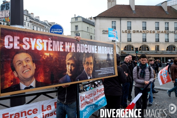 Marche pour la 6 eme republique des militants et sympathisans de jean-luc Melanchon