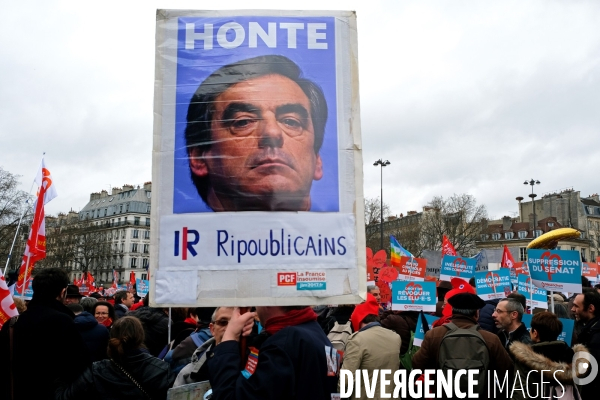 Marche pour la 6 eme republique des militants et sympathisans de jean-luc Melanchon