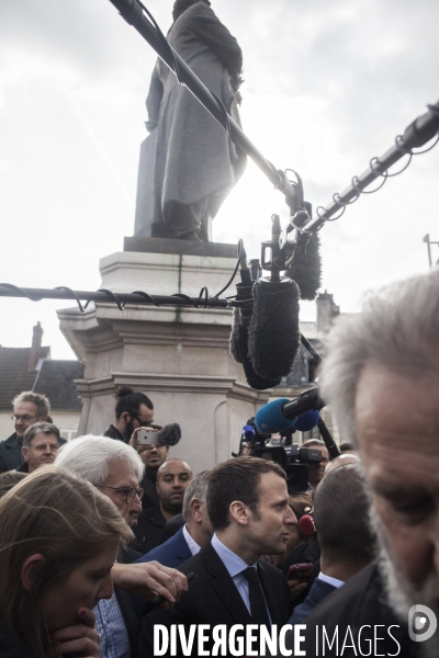 Emmanuel Macron à Villers-Cotterêts.