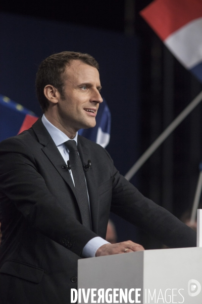 Emmanuel Macron en meeting à Reims