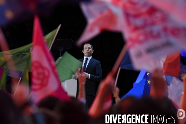 Benoît Hamon. Meeting de Bercy