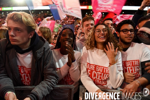 Benoît Hamon. Meeting de Bercy