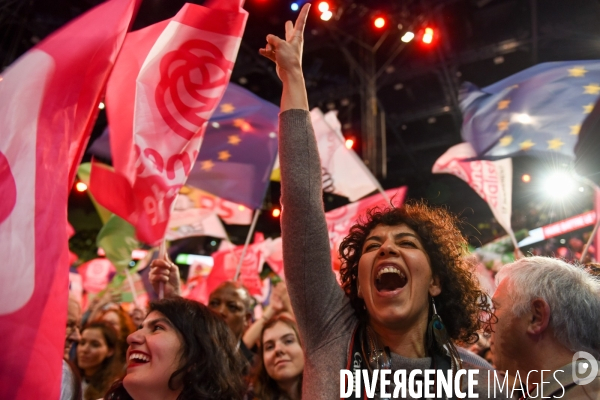 Benoît Hamon. Meeting de Bercy