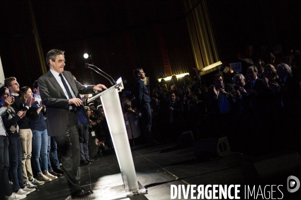 CP2017 : François Fillon à Courbevoie