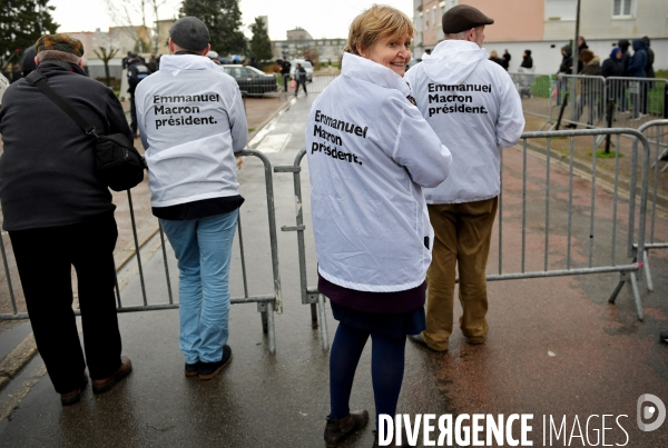 Emmanuel Macron dans l Yonne et en Côte d Or