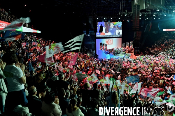 Meeting de Benoit Hamon à Bercy