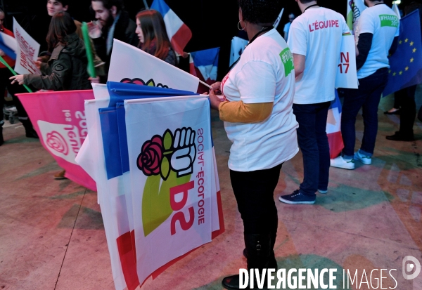 Meeting de Benoit Hamon à Bercy