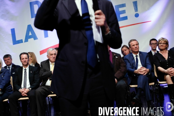 Meeting de Nicolas Dupont Aignan à Marly