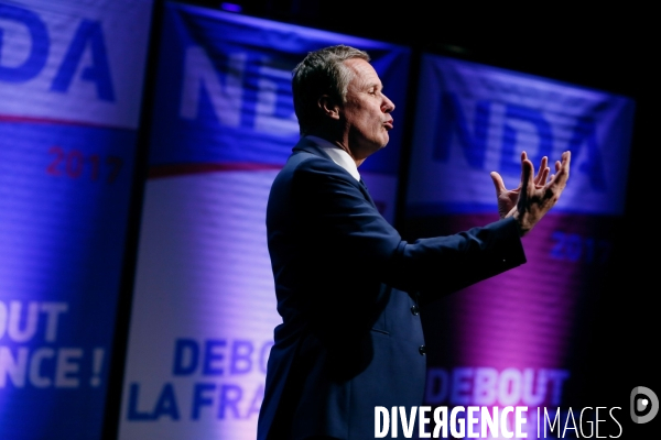 Meeting de Nicolas Dupont Aignan à Marly