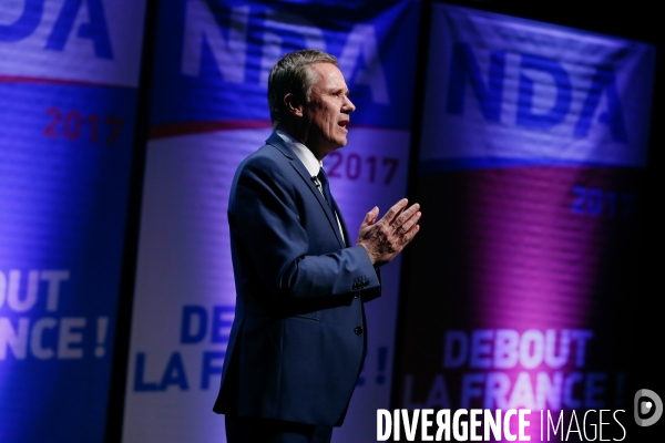 Meeting de Nicolas Dupont Aignan à Marly