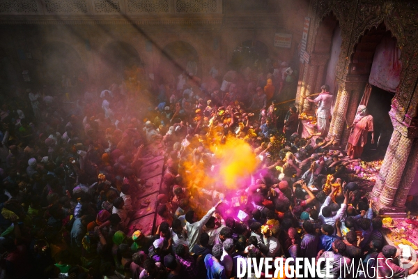 Holi, La Fête Sacré des Couleurs en Inde. Holi Festival of Colors and Love in India.