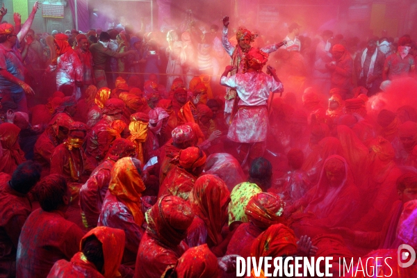 Holi, La Fête Sacré des Couleurs en Inde. Holi Festival of Colors and Love in India.