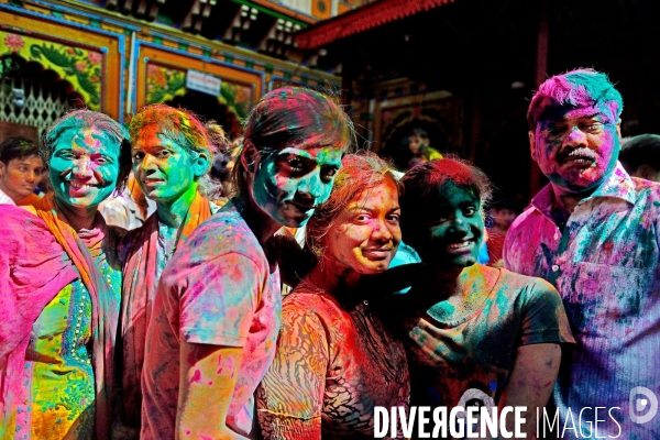 Holi, La Fête Sacré des Couleurs en Inde. Holi Festival of Colors and Love in India.