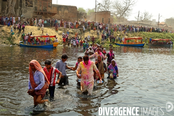 Holi, La Fête Sacré des Couleurs en Inde. Holi Festival of Colors and Love in India.