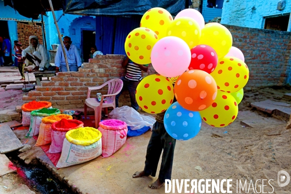 Holi, La Fête Sacré des Couleurs en Inde. Holi Festival of Colors and Love in India.