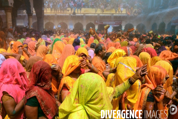 Holi, La Fête Sacré des Couleurs en Inde. Holi Festival of Colors and Love in India.