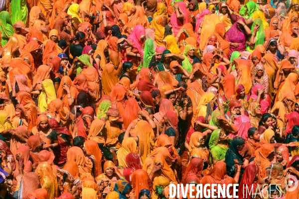 Holi, La Fête Sacré des Couleurs en Inde. Holi Festival of Colors and Love in India.