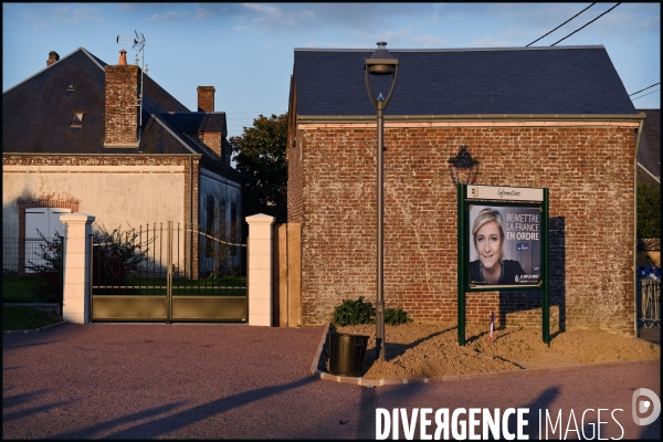 Réunion publique de Marine Le Pen à Bazoche Gouet