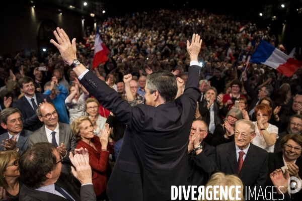 Meeting de François FILLON, candidat de la droite et du centre à l élection présidentielle de 2017.