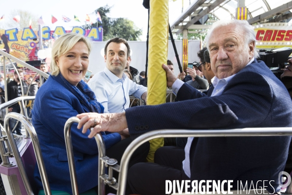 Marine Le PEN et Florian PHILIPPOT invités à la Foire du Trône par le   roi   des forains Marcel CAMPION.