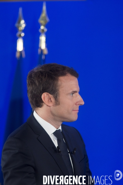 Emmanuel Macron rencontre les associations ultramarines de l Héxagone à son QG de campagne le Samedi 8 Avril 2017.