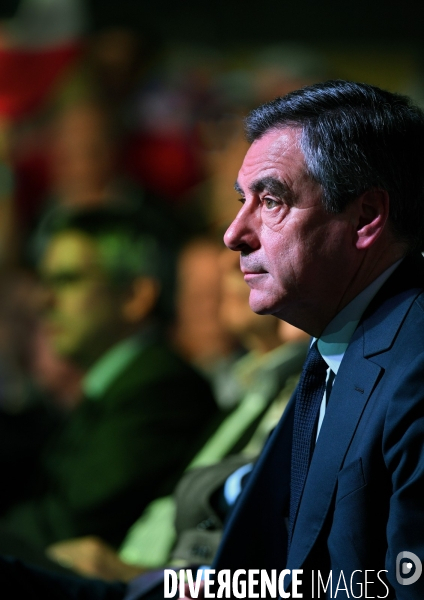 Meeting de François Fillon porte de versailles