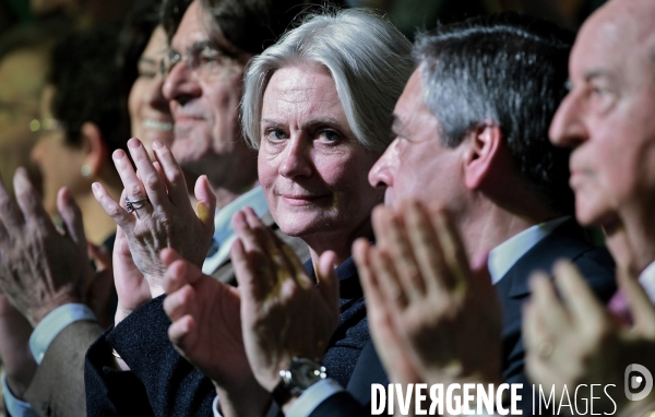 Meeting de François Fillon porte de versailles