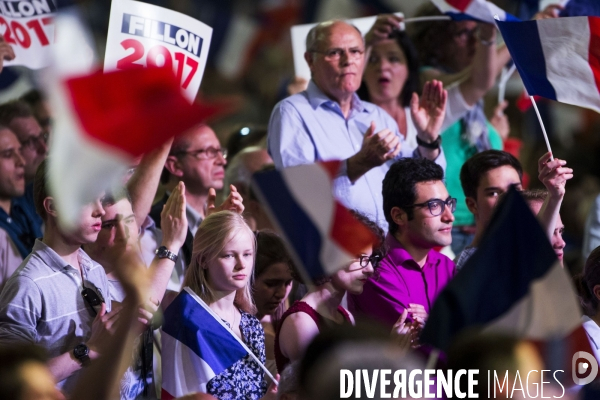 Meeting du Candidat de la droite et du centre François FILLON à la Porte de Versailles à Paris