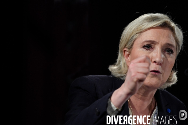 Meeting de Marine Le Pen à Arcis sur Aube