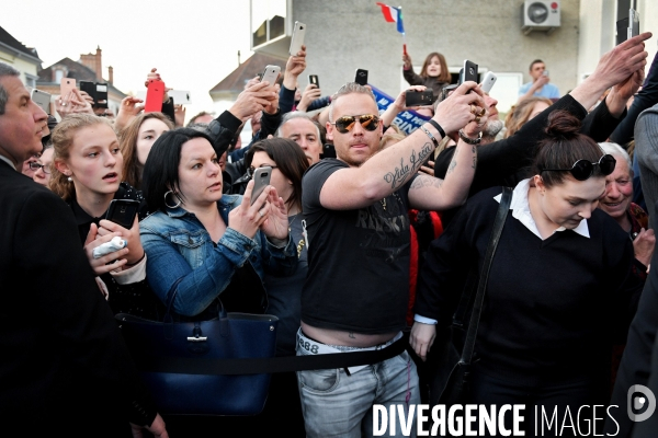 Meeting de Marine Le Pen à Arcis sur Aube