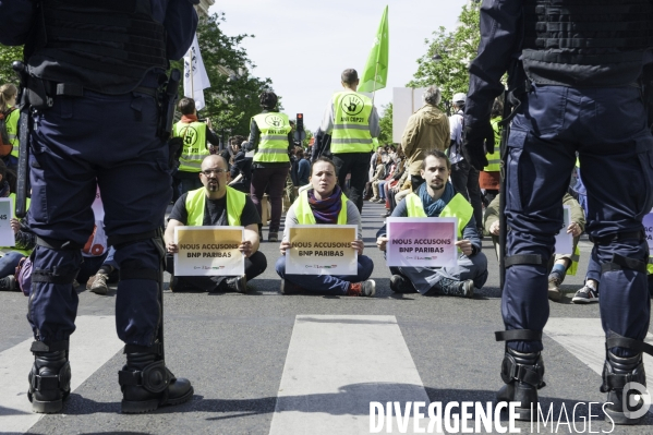 Mobilisation des Faucheurs de Chaises