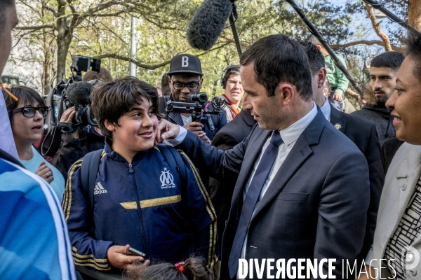 Benoît Hamon en campagne dans le Rhône