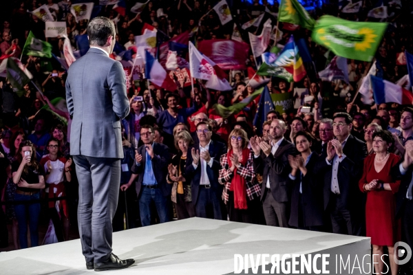 Benoît Hamon en campagne dans le Rhône