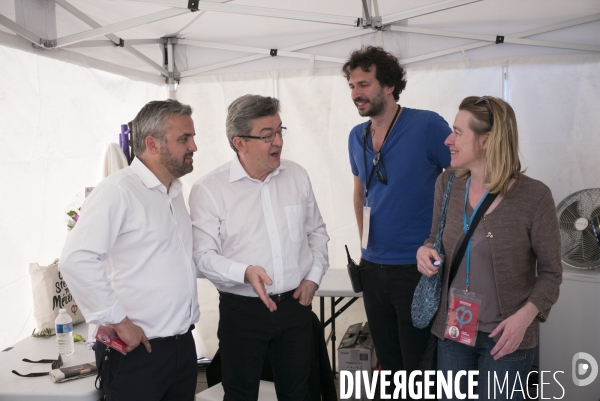 Meeting presidentiel de jean-luc melenchon sur le vieux port de marseille.