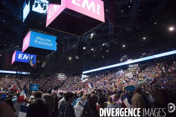 Emmanuel Macron - Meeting à Bercy