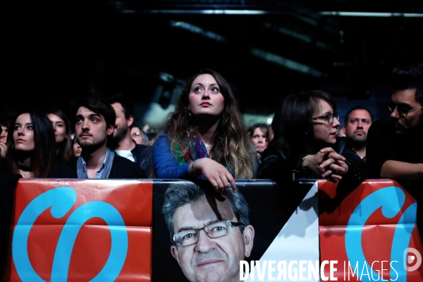 L hologramme de Mélenchon en meeting à Nancy